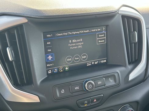 Used 2023 GMC Terrain SLE w/ Driver Convenience Package image 30