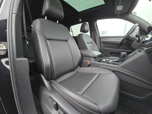 Used 2020 Volkswagen Atlas Cross Sport SEL image 12