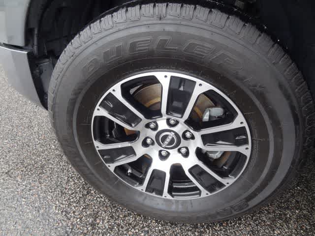 Used 2023 Nissan Titan SV AWD/4WD image 29