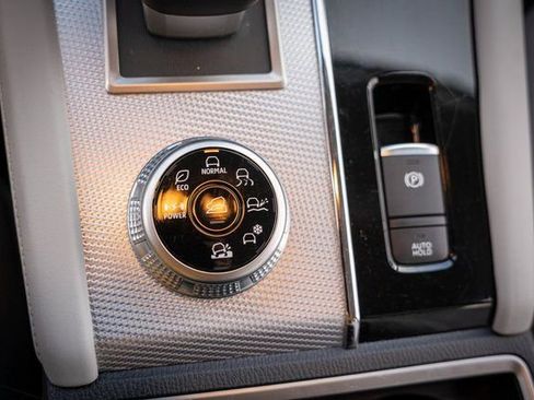 Used 2023 Mitsubishi Outlander SEL image 27