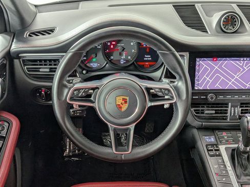 Certified 2021 Porsche Macan AWD/4WD image 13