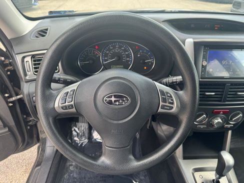 Used 2011 Subaru Forester 2.5X Premium AWD/4WD image 28