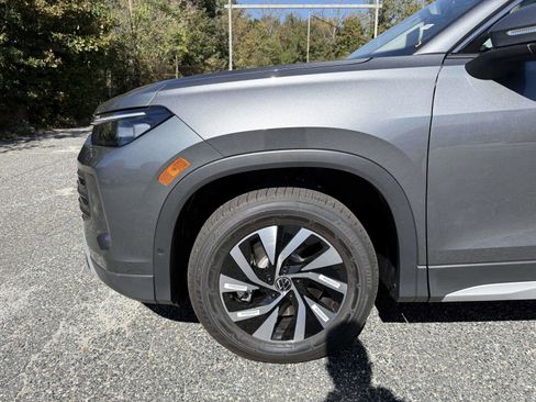 New 2026 Volkswagen Tiguan S AWD/4WD image 9