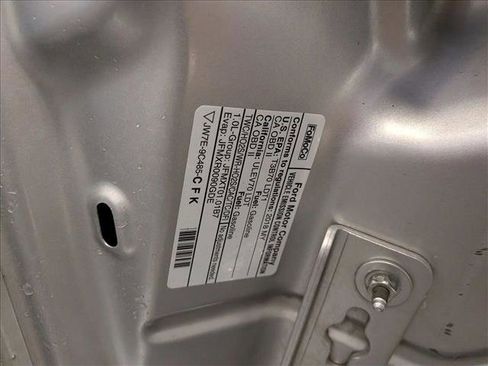 Used 2018 Ford EcoSport Titanium image 22