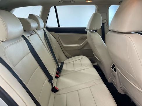 Used 2012 Volkswagen Jetta SE image 29