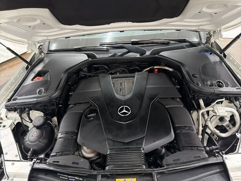 Certified 2018 Mercedes-Benz E 400 Coupe image 23