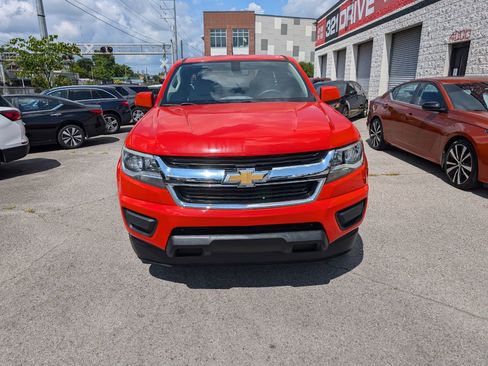 Used 2020 Chevrolet Colorado W/T w/ WT Convenience Package image 3