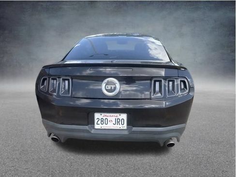 Used 2011 Ford Mustang GT Premium w/ Comfort Pkg RWD image 6