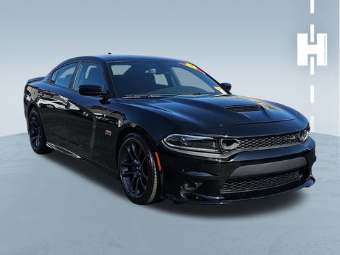 Used 2022 Dodge Charger Scat Pack image 1