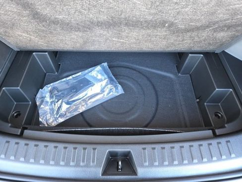 New 2026 Chevrolet Equinox LT w/ Convenience Package II image 33