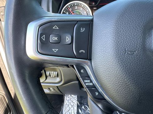 Certified 2025 RAM 1500 Big Horn AWD/4WD image 33