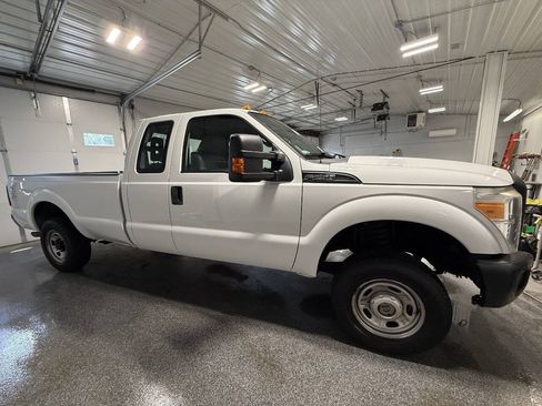 Used 2012 Ford F250 XL w/ PWR Equipment Group AWD/4WD image 6