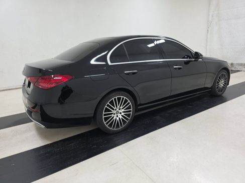 Used 2023 Mercedes-Benz C 300 Sedan image 4