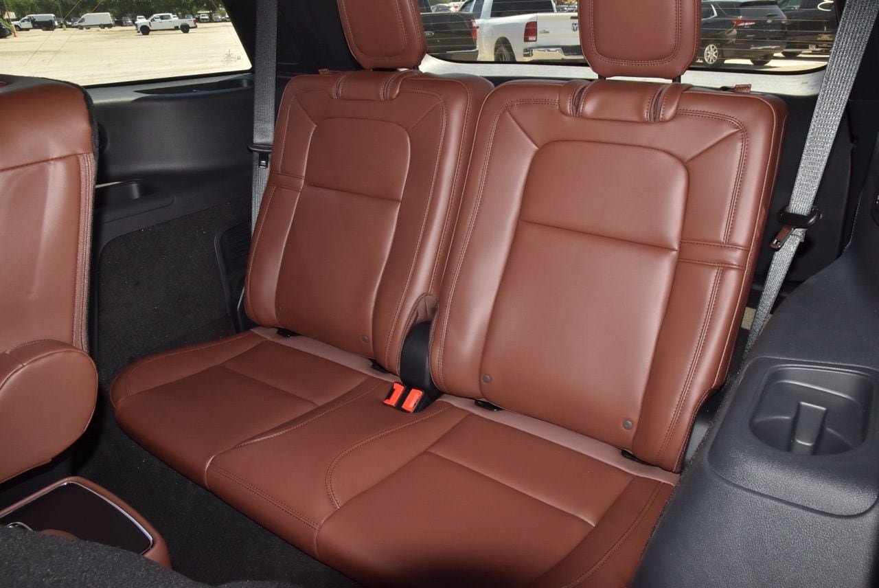 New 2026 Lincoln Aviator Reserve AWD/4WD image 15