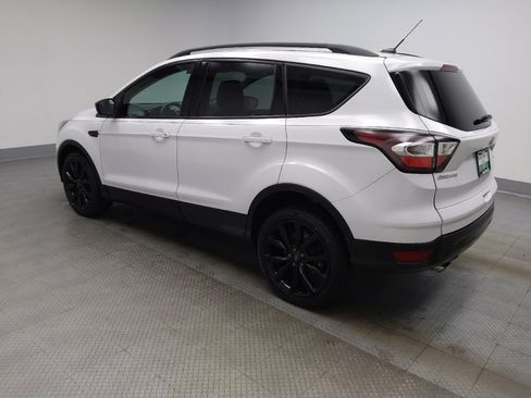 Used 2017 Ford Escape SE w/ Equipment Group 201A AWD/4WD image 3