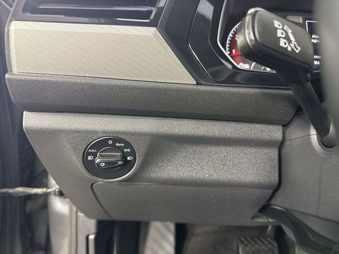 Used 2019 Volkswagen Jetta R-Line w/ R-Line Cold Weather Package image 13