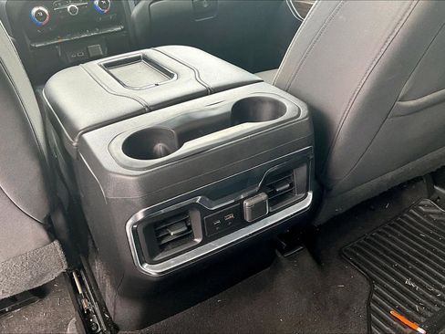 Used 2020 GMC Sierra 1500 Elevation w/ Elevation Value Package AWD/4WD image 11