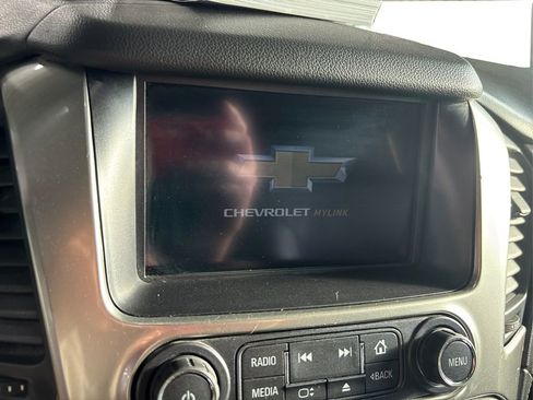 Used 2019 Chevrolet Tahoe LT w/ LT Signature Package image 19