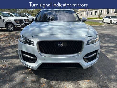 Used 2020 Jaguar F-PACE R-Sport image 16