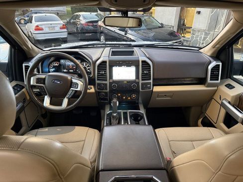 Used 2018 Ford F150 Lariat image 21