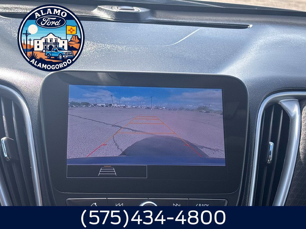 Used 2024 Chevrolet Malibu LS FWD image 4
