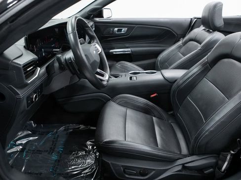 Used 2024 Ford Mustang GT Premium image 16