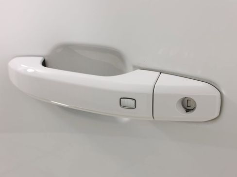 Used 2024 Chevrolet Silverado 3500 LT w/ Convenience Package image 18