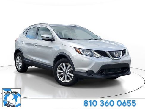 Used 2019 Nissan Rogue Sport SV AWD/4WD image 1