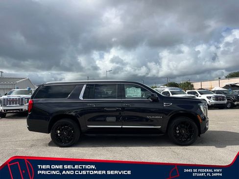 New 2026 GMC Yukon XL Elevation AWD/4WD image 8