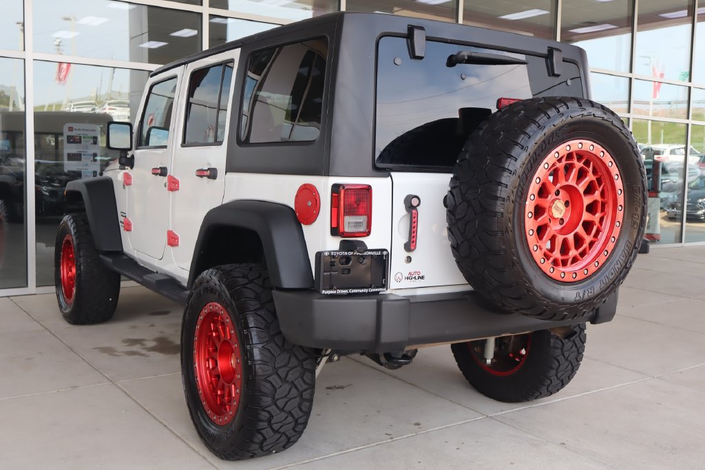 Used 2015 Jeep Wrangler Unlimited Sport w/ Connectivity Group AWD/4WD image 6