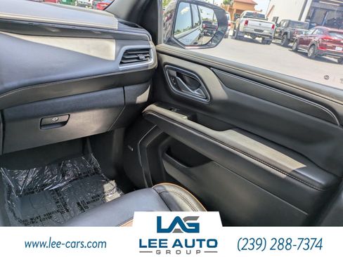 Used 2023 GMC Yukon AT4 w/ AT4 Premium Package AWD/4WD image 15