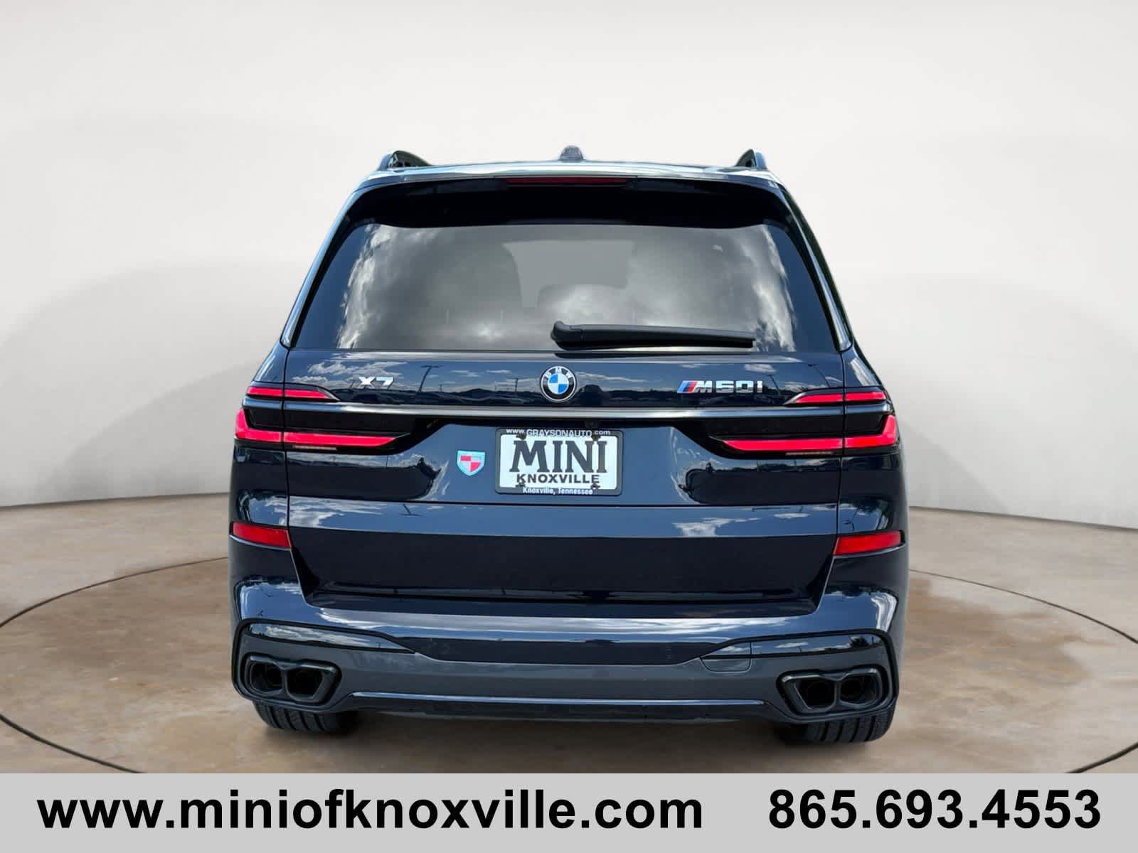 Used 2024 BMW X7 M60i AWD/4WD image 4