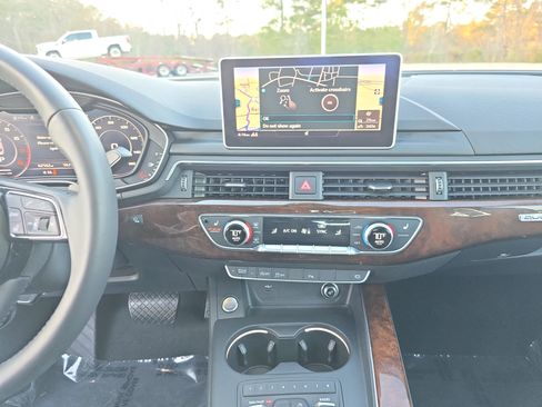 Used 2018 Audi A5 2.0T Premium Plus w/ Premium Plus image 18