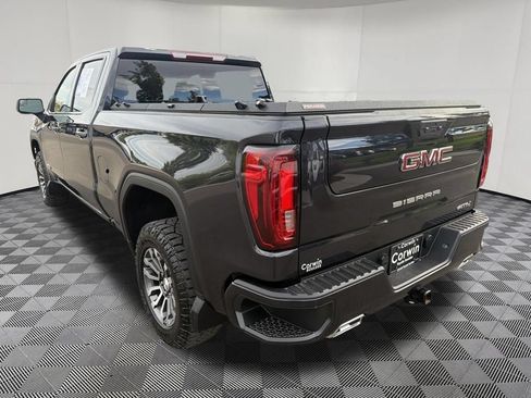 Used 2022 GMC Sierra 1500 AT4 AWD/4WD image 5