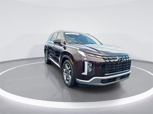 Used 2024 Hyundai Palisade Limited image 2