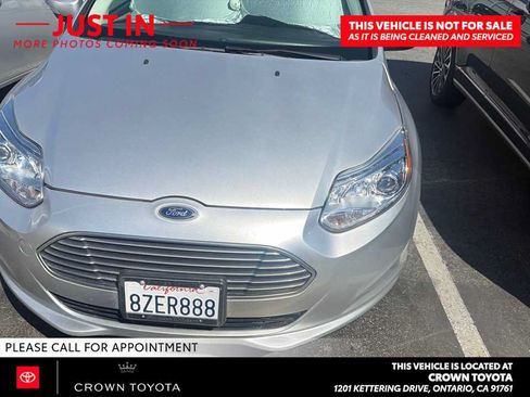 Used 2018 Ford Focus Electric Hatchback FWD image 2