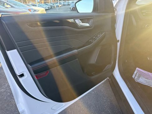 Used 2023 Ford Escape ST-Line w/ Tech Pack #1 image 36