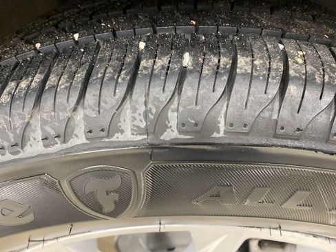 Used 2023 Chevrolet Equinox LT image 13