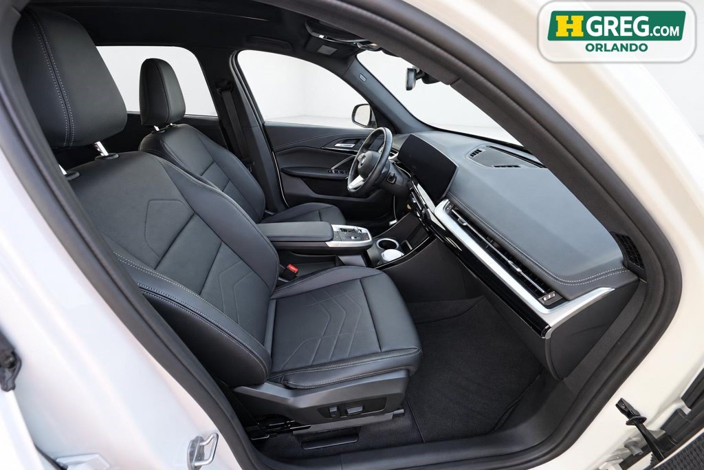 Used 2026 BMW X1 xDrive28i AWD/4WD image 11