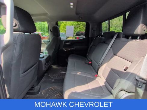 Used 2021 Chevrolet Silverado 1500 LT Trail Boss w/ Convenience Package II AWD/4WD image 18