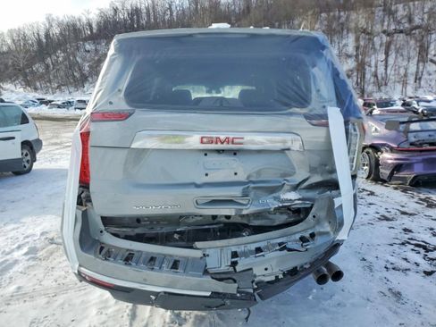 Used 2023 GMC Yukon XL Denali image 4