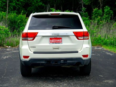 Used 2012 Jeep Grand Cherokee Laredo RWD image 7