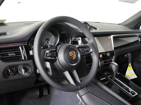 New 2026 Porsche Macan S AWD/4WD image 4