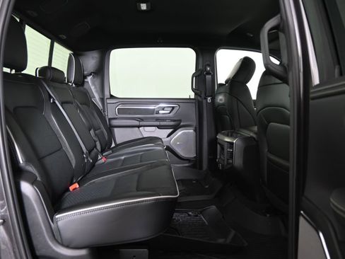 Used 2025 RAM 1500 Laramie AWD/4WD image 17