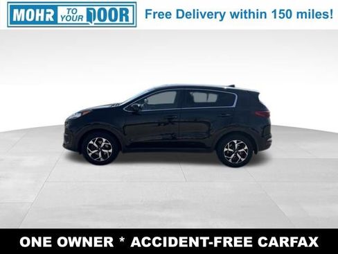 Used 2020 Kia Sportage LX image 2