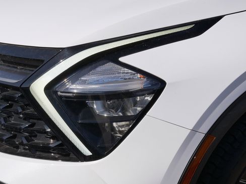 Certified 2023 Kia Sportage X-Pro image 16