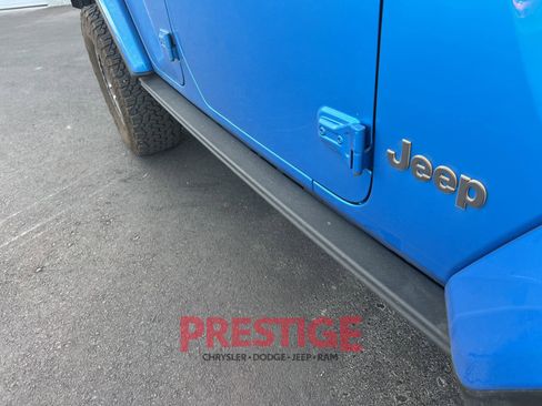 Used 2024 Jeep Wrangler Unlimited Rubicon 392 image 14