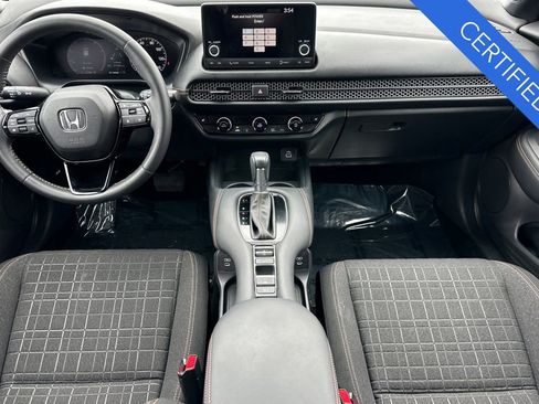 Certified 2025 Honda HR-V Sport image 14