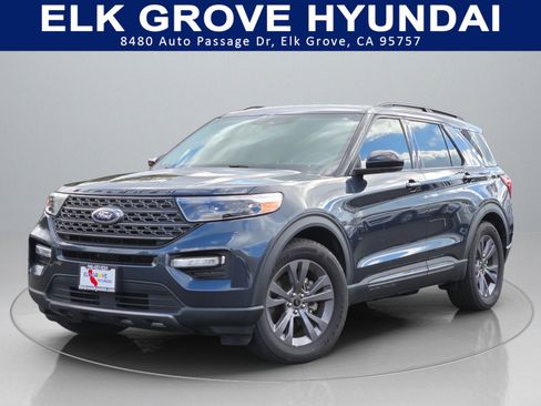 Used 2022 Ford Explorer XLT w/ Equipment Group 202A image 1