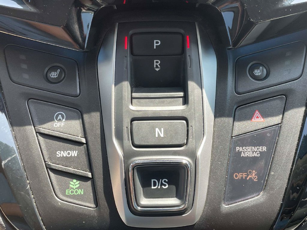 Used 2025 Honda Odyssey Touring image 17